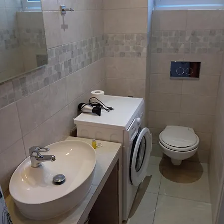 Aialion & - Steve Rhodes City