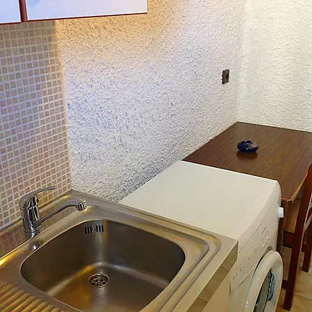 Aialion & - Steve Apartman