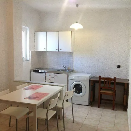 Aialion & - Steve Apartman